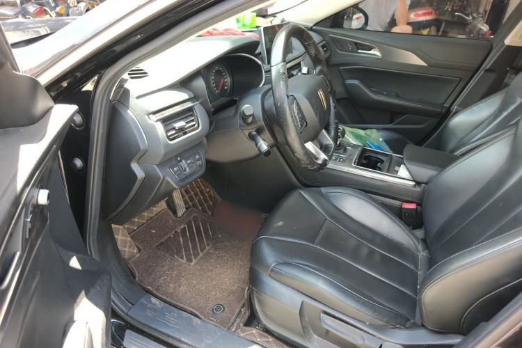 Used Hongqi H5 2020 1.5T DCT Flagship Edition Driver Seat