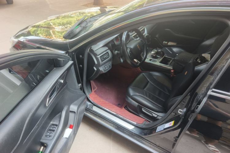 Used Hongqi H5 2020 1.5T DCT Flagship Edition Driver Seat
