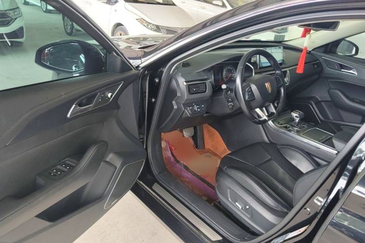 Used Hongqi H5 2020 1.8T Automatic Smart Connect Flagship Edition Driver Seat
