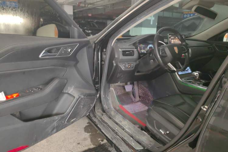 Used Hongqi H5 2020 1.8T Automatic Smart Connect Flagship Edition Driver Seat
