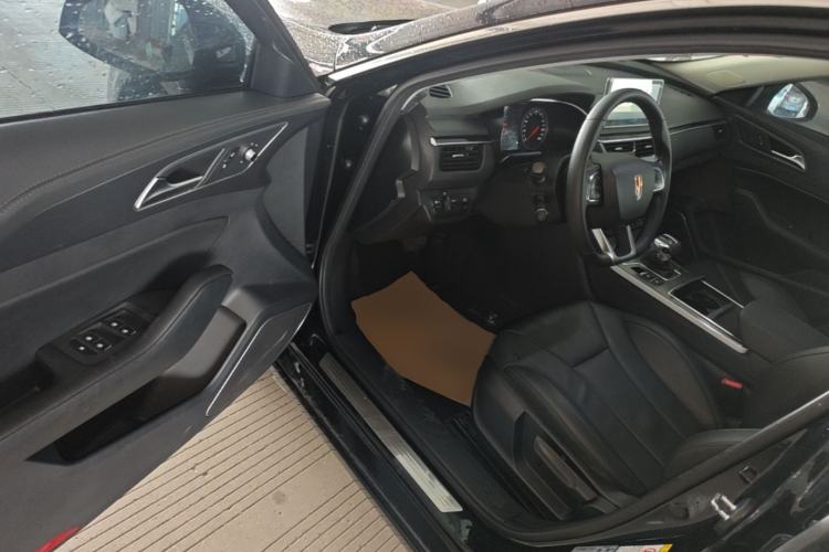 Used Hongqi H5 2020 1.5T DCT Flagship Edition Driver Seat