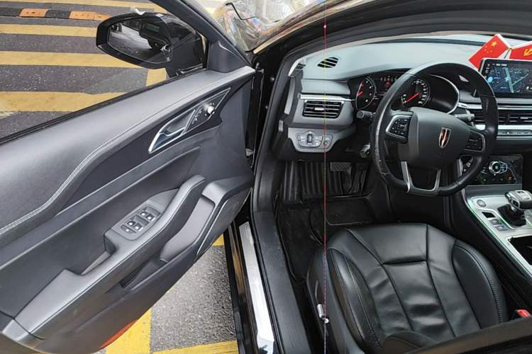 Used Hongqi H5 2020 1.8T Automatic ZhiLian QiYun Edition Driver Seat