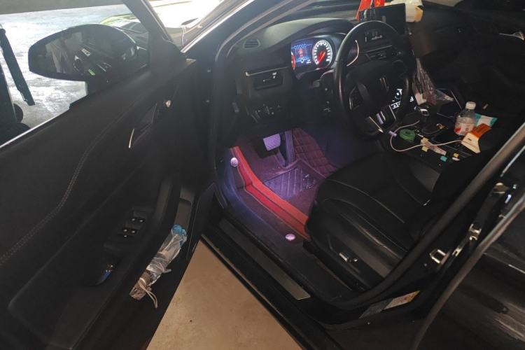 Used Hongqi H5 2020 1.8T Automatic Smart Connect Flagship Edition Driver Seat