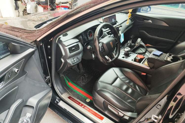 Used Hongqi H5 2020 1.5T DCT Flagship Edition Driver Seat