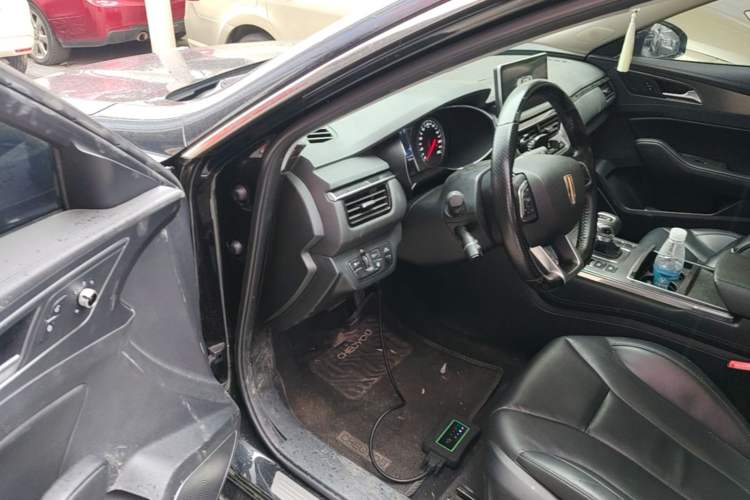 Used Hongqi H5 2020 1.8T Automatic Smart Connect Flagship Edition Driver Seat