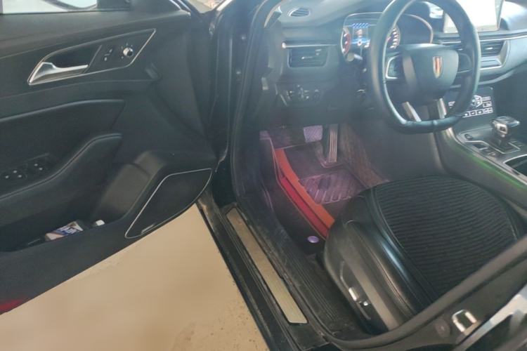 Used Hongqi H5 2020 1.8T Automatic Smart Connect Flagship Edition Driver Seat