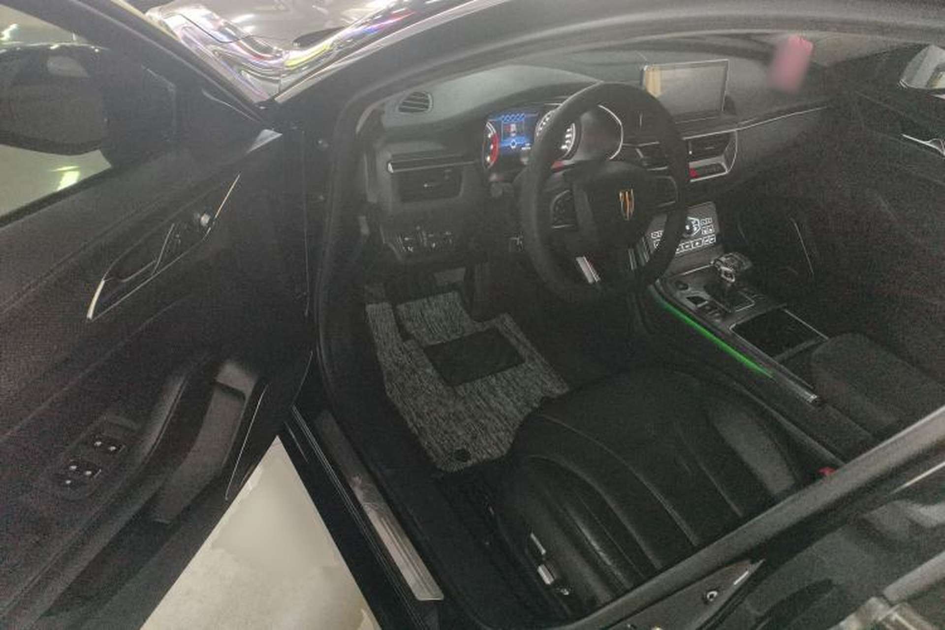 Used Hongqi H5 2020 1.8T Automatic Smart Connect Flagship Edition Driver Seat