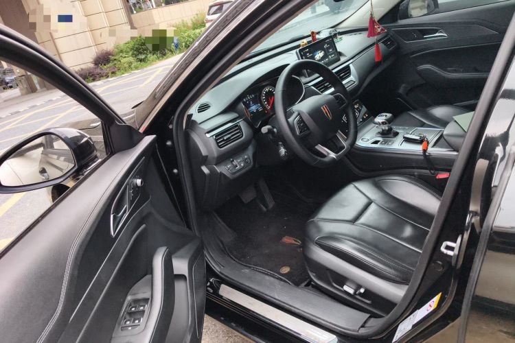 Used Hongqi H5 2020 1.8T Automatic ZhiLian QiYun Edition Driver Seat