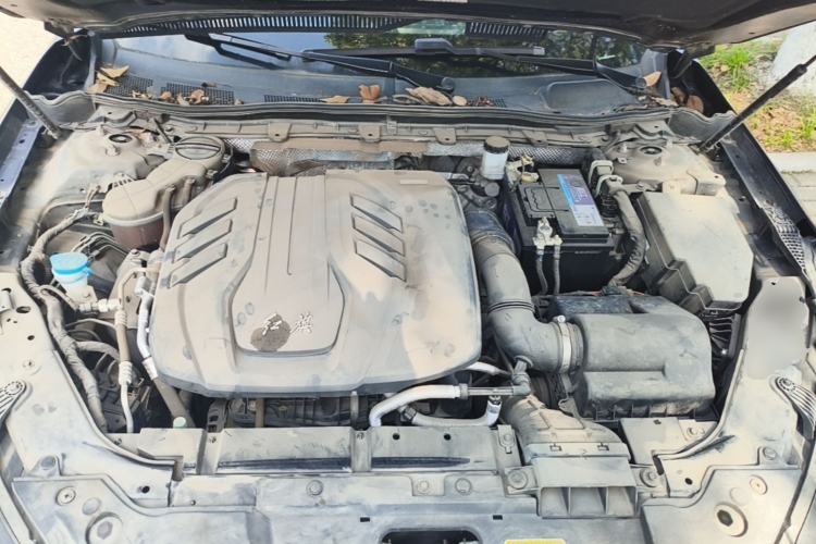 Used Hongqi H5 2020 1.5T DCT Flagship Edition Engine Bay