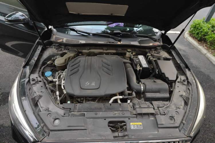 Used Hongqi H5 2020 1.8T Automatic Smart Connect Flagship Edition Engine Bay