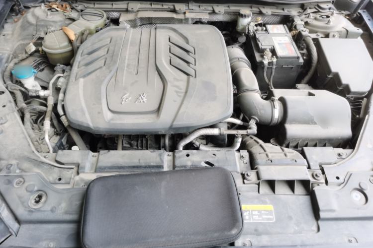 Used Hongqi H5 2020 1.5T DCT Flagship Edition Engine Bay