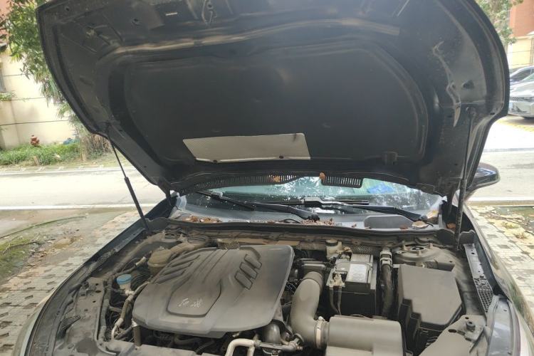 Used Hongqi H5 2020 1.8T Automatic ZhiLian QiYun Edition Engine Bay