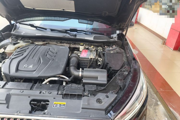 Used Hongqi H5 2020 1.5T DCT Flagship Edition Engine Bay Left
