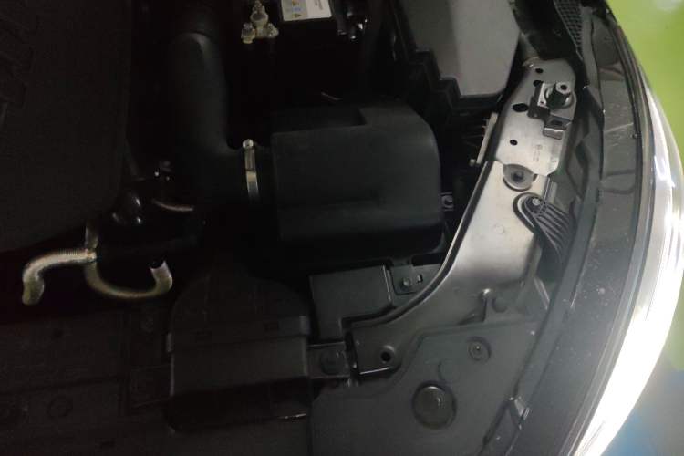 Used Hongqi H5 2020 1.8T Automatic ZhiLian QiYun Edition Engine Bay Left