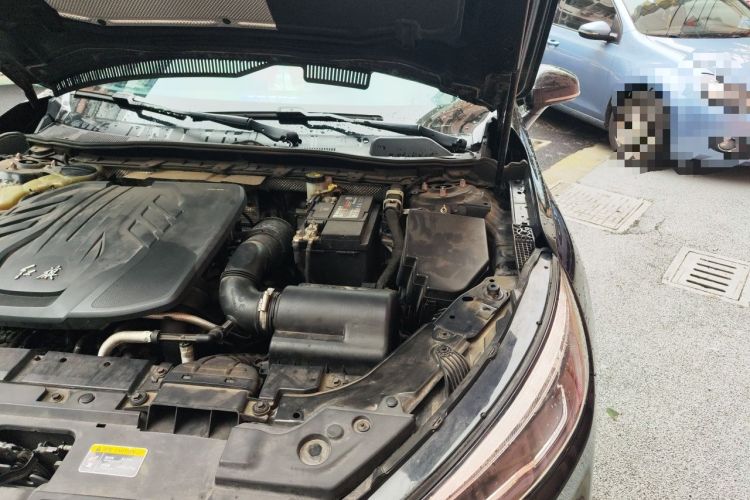Used Hongqi H5 2020 1.5T DCT Flagship Edition Engine Bay Left