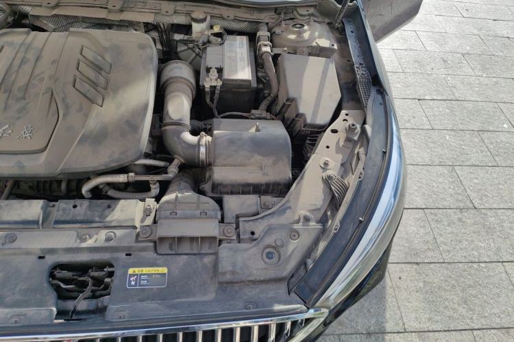 Used Hongqi H5 2020 1.5T DCT Flagship Edition Engine Bay Left