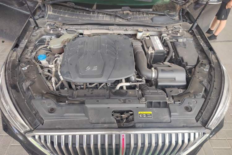Used Hongqi H5 2020 1.8T Automatic Smart Connect Flagship Edition Engine Bay