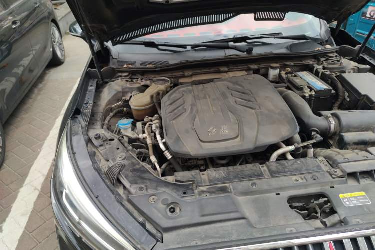 Used Hongqi H5 2020 1.8T Automatic Smart Connect Flagship Edition Engine Bay Right