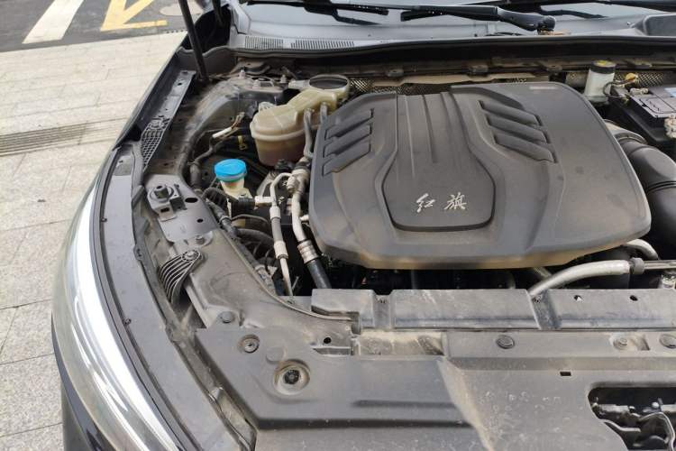 Used Hongqi H5 2020 1.5T DCT Flagship Edition Engine Bay Right