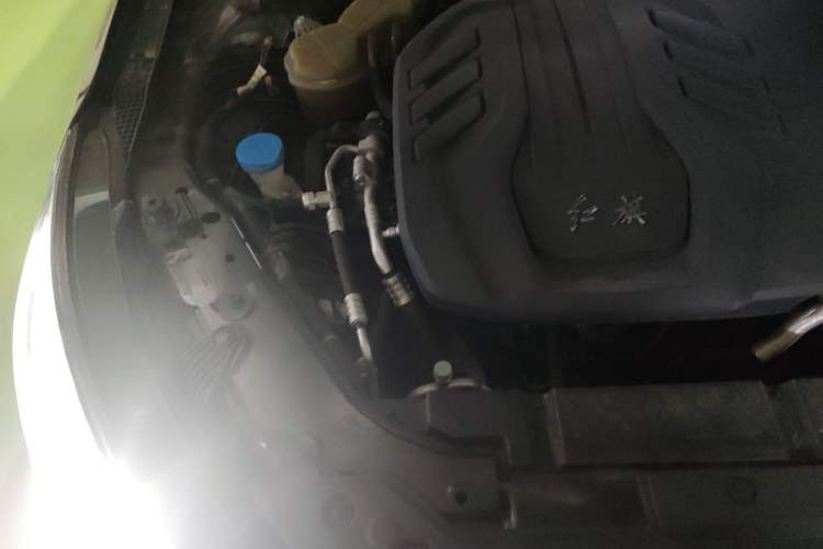 Used Hongqi H5 2020 1.8T Automatic ZhiLian QiYun Edition Engine Bay Right