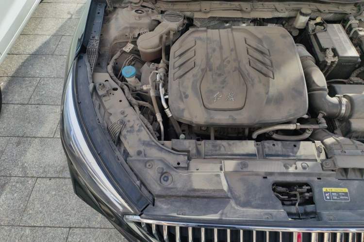 Used Hongqi H5 2020 1.5T DCT Flagship Edition Engine Bay Right