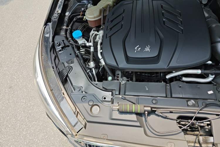 Used Hongqi H5 2020 1.5T DCT Flagship Edition Engine Bay Right