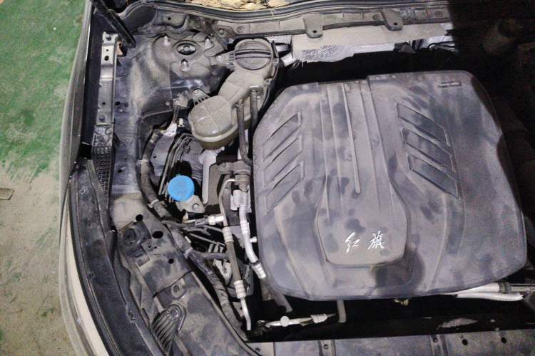 Used Hongqi H5 2020 1.5T DCT Flagship Edition Engine Bay Right