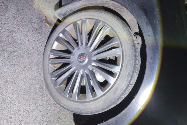 Used Hongqi H5 2020 1.8T Automatic Smart Connect Flagship Edition Exterior 7