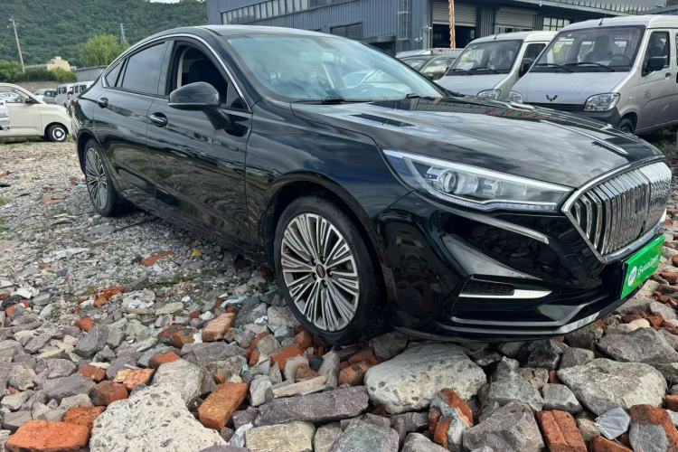 Used Hongqi H5 2020 1.5T DCT Flagship Edition Front Right 45 Deg