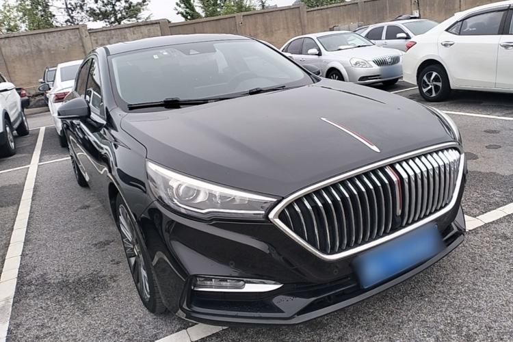 Used Hongqi H5 2020 1.8T Automatic Smart Connect Flagship Edition Front Right 45 Deg