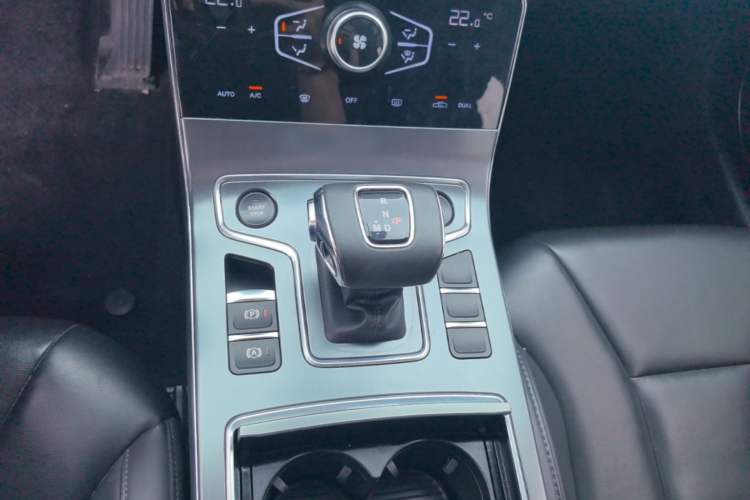 Used Hongqi H5 2020 1.5T DCT Flagship Edition Gear Lever