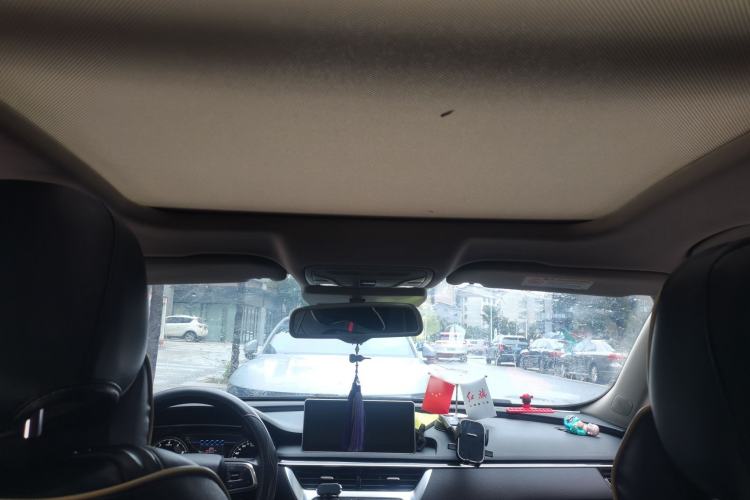 Used Hongqi H5 2020 1.8T Automatic Smart Connect Flagship Edition Headliner