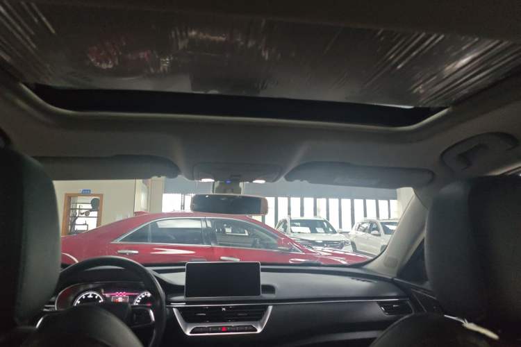 Used Hongqi H5 2020 1.5T DCT Flagship Edition Headliner