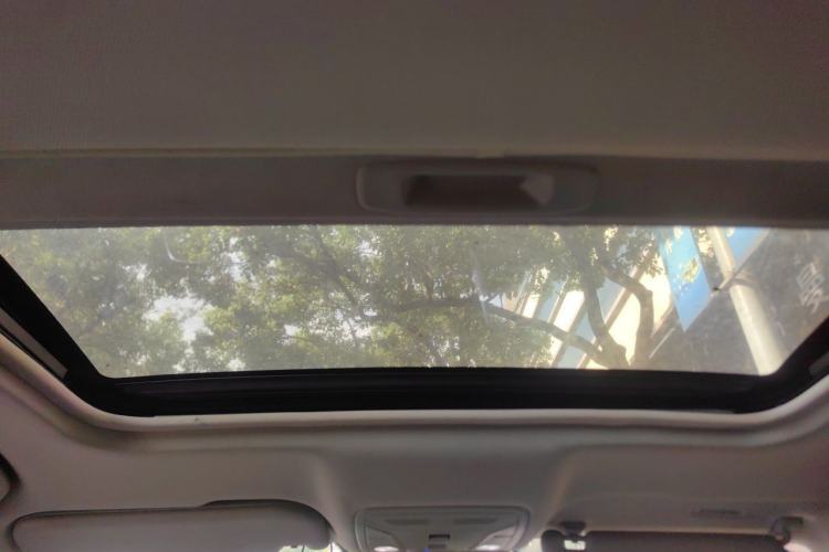 Used Hongqi H5 2020 1.8T Automatic ZhiLian QiYun Edition Headliner