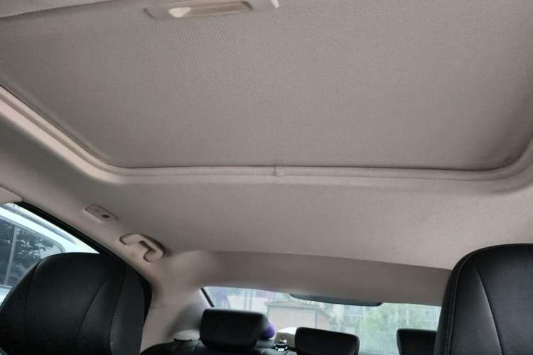 Used Hongqi H5 2020 1.8T Automatic ZhiLian QiYun Edition Headliner