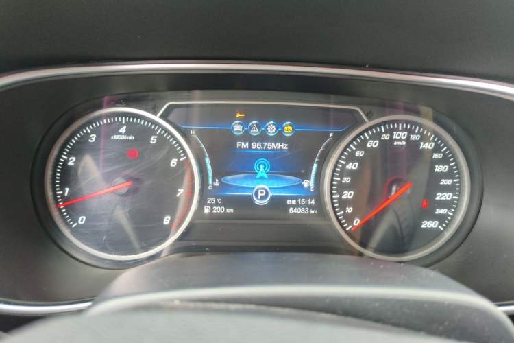 Used Hongqi H5 2020 1.5T DCT Flagship Edition Instrument Cluster