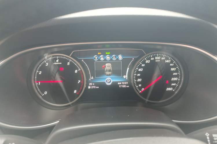 Used Hongqi H5 2020 1.8T Automatic Smart Connect Flagship Edition Instrument Cluster
