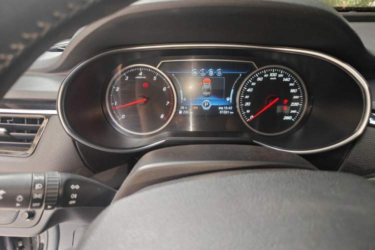 Used Hongqi H5 2020 1.5T DCT Flagship Edition Instrument Cluster