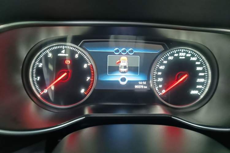 Used Hongqi H5 2020 1.5T DCT Flagship Edition Instrument Cluster