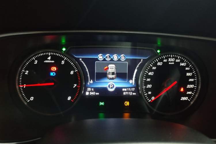 Used Hongqi H5 2020 1.5T DCT Flagship Edition Instrument Cluster