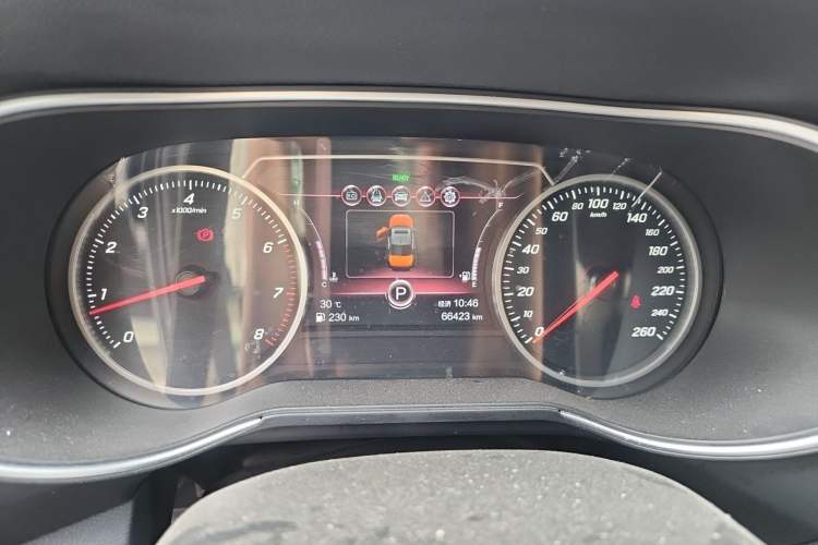 Used Hongqi H5 2020 1.8T Automatic ZhiLian QiYun Edition Instrument Cluster