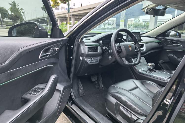 Used Hongqi H5 2020 1.5T DCT Flagship Edition Interior 10