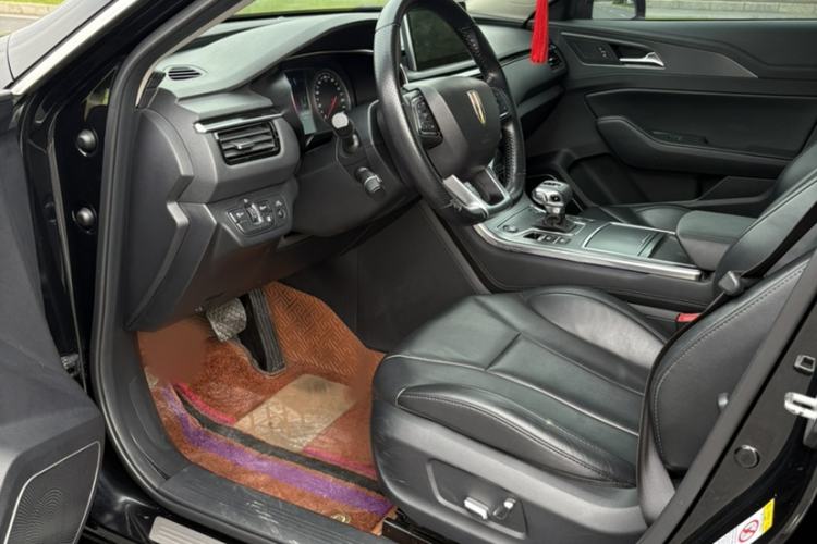 Used Hongqi H5 2020 1.8T Automatic Smart Connect Flagship Edition Interior 2