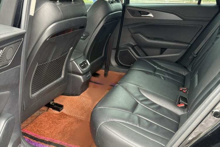 Used Hongqi H5 2020 1.8T Automatic Smart Connect Flagship Edition Interior 3