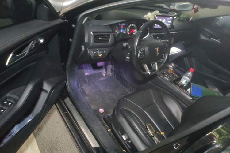 Used Hongqi H5 2020 1.8T Automatic Smart Connect Flagship Edition Interior 3