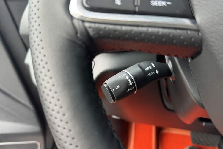Used Hongqi H5 2020 1.5T DCT Flagship Edition Interior 5