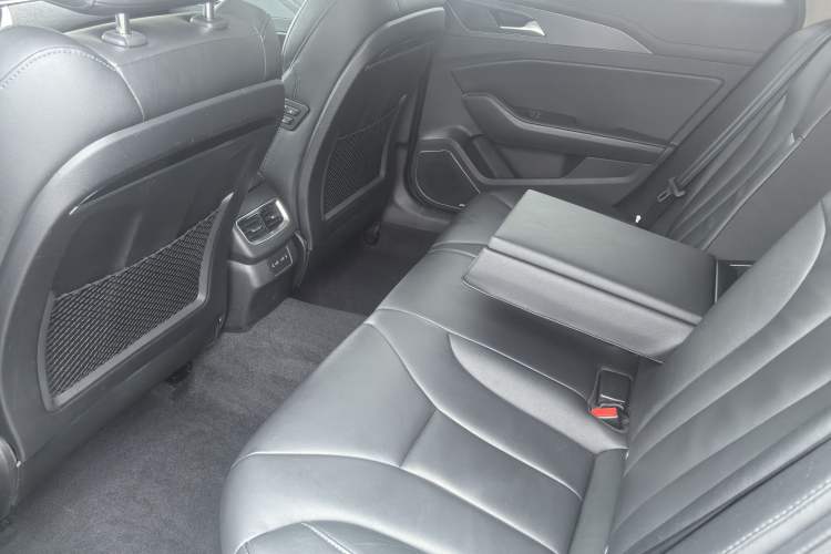 Used Hongqi H5 2020 1.8T Automatic Smart Connect Flagship Edition Interior 7
