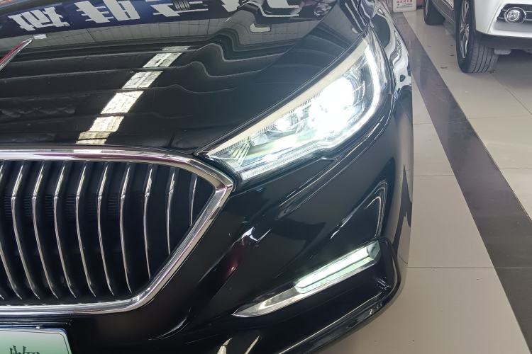 Used Hongqi H5 2020 1.8T Automatic ZhiLian QiYun Edition Left Front Headlight