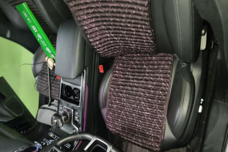 Used Hongqi H5 2020 1.8T Automatic ZhiLian QiYun Edition Left Front Seat
