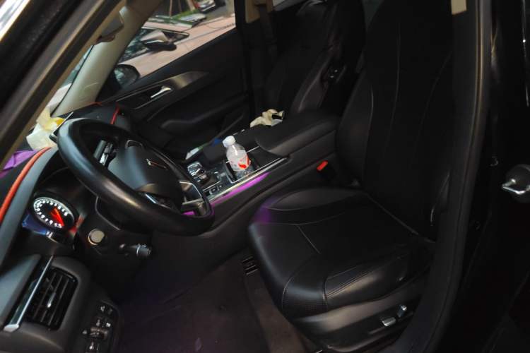 Used Hongqi H5 2020 1.8T Automatic Smart Connect Flagship Edition Left Front Seat